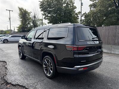 2022 Jeep Wagoneer Series III - Photo 8 - Nashville, TN 37210