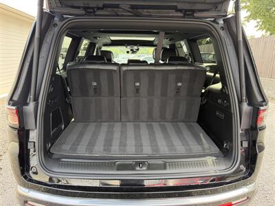 2022 Jeep Wagoneer Series III - Photo 29 - Nashville, TN 37210