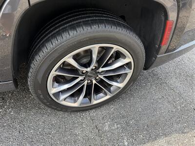 2022 Jeep Wagoneer Series III - Photo 14 - Nashville, TN 37210