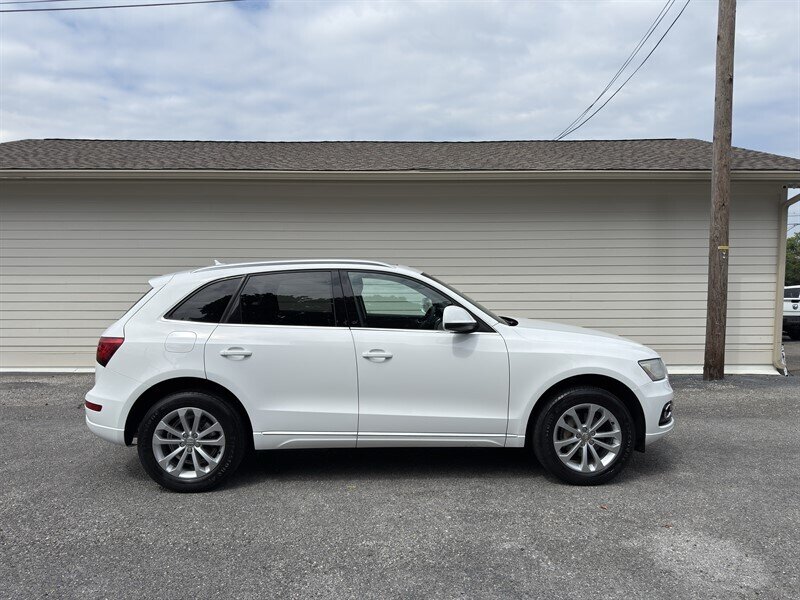 2014 Audi Q5 2.0T quattro Premium  