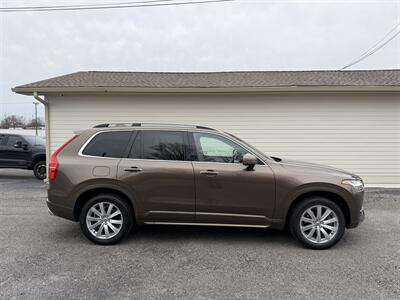 2017 Volvo XC90 T5 Momentum SUV