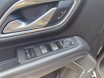 2021 Chevrolet Suburban Z71   - Photo 18 - Nashville, TN 37210