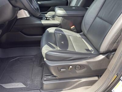 2021 Chevrolet Suburban Z71   - Photo 21 - Nashville, TN 37210
