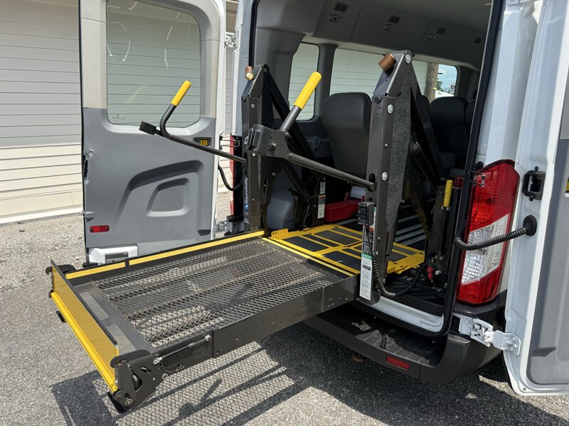 2019 Ford Transit 350 XL MOBILITY VAN - Photo 5 - Nashville, TN 37210