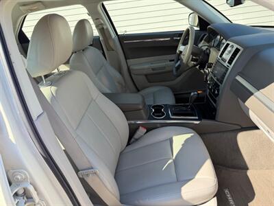 2009 Chrysler 300 Touring - Photo 27 - Nashville, TN 37210