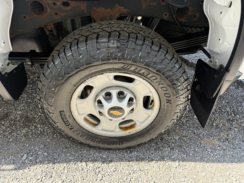 2022 Chevrolet Silverado 2500HD Work Truck - Photo 11 - Nashville, TN 37210