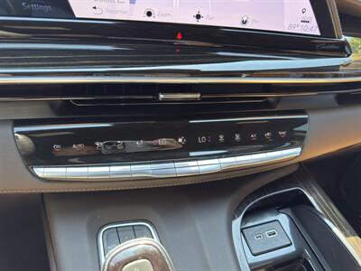 2023 Cadillac Escalade ESV Premium Luxury   - Photo 43 - Nashville, TN 37210