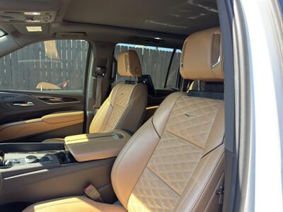 2023 Cadillac Escalade ESV Premium Luxury   - Photo 22 - Nashville, TN 37210