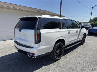 2023 Cadillac Escalade ESV Premium Luxury   - Photo 10 - Nashville, TN 37210