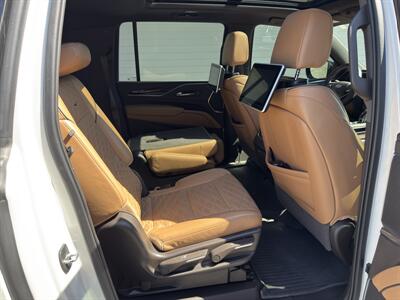 2023 Cadillac Escalade ESV Premium Luxury   - Photo 34 - Nashville, TN 37210