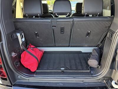 2023 Land Rover Defender 90 X-Dynamic SE   - Photo 28 - Nashville, TN 37210