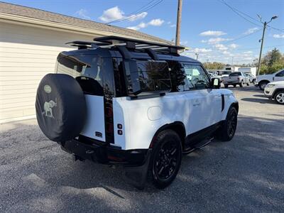 2023 Land Rover Defender 90 X-Dynamic SE   - Photo 8 - Nashville, TN 37210
