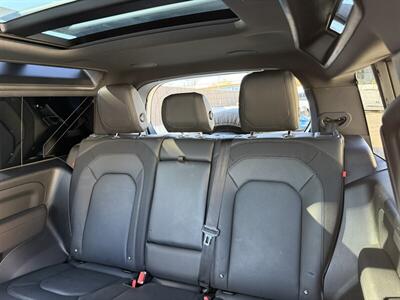 2023 Land Rover Defender 90 X-Dynamic SE   - Photo 26 - Nashville, TN 37210