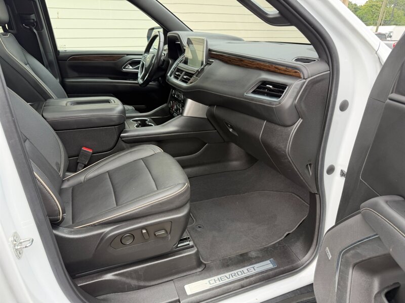 2022 Chevrolet Suburban Premier - Photo 34 - Nashville, TN 37210