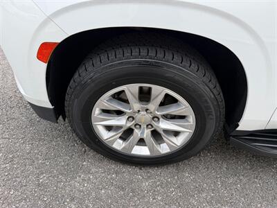 2022 Chevrolet Suburban Premier - Photo 13 - Nashville, TN 37210