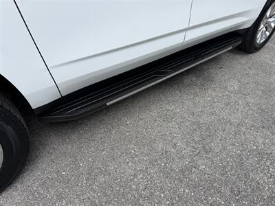 2022 Chevrolet Suburban Premier - Photo 11 - Nashville, TN 37210