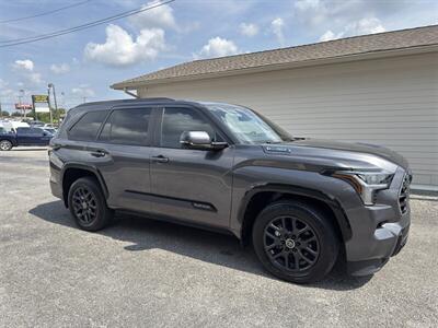 2024 Toyota Sequoia Platinum   - Photo 2 - Nashville, TN 37210