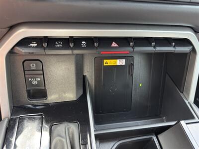 2024 Toyota Sequoia Platinum   - Photo 39 - Nashville, TN 37210