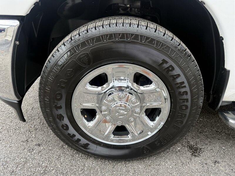 2022 RAM 2500 Tradesman - Photo 13 - Nashville, TN 37210