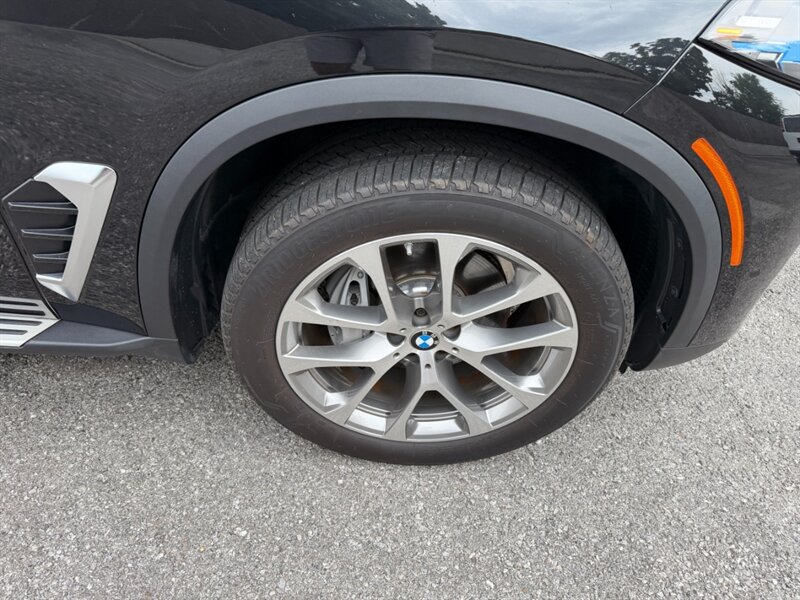 2025 BMW X5 sDrive40i - Photo 12 - Nashville, TN 37210