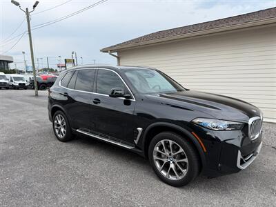 2025 BMW X5 sDrive40i - Photo 2 - Nashville, TN 37210
