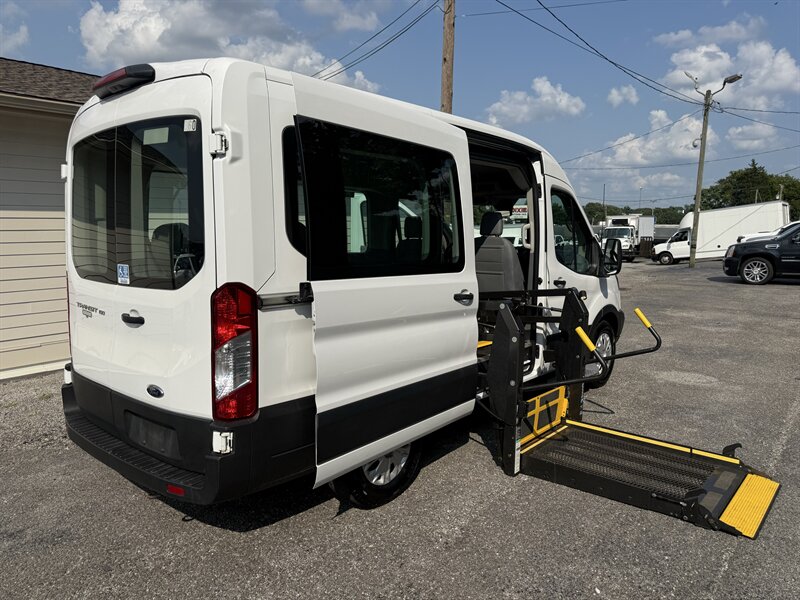 2019 Ford Transit 150 XL - Photo 6 - Nashville, TN 37210