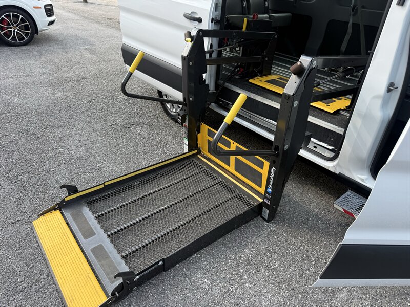 2019 Ford Transit 150 XL - Photo 26 - Nashville, TN 37210