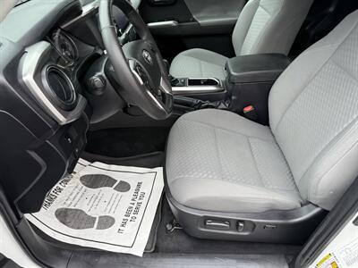 2022 Toyota Tacoma SR V6   - Photo 20 - Nashville, TN 37210