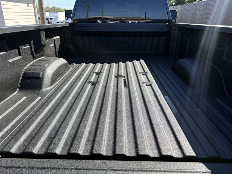 2026 GMC Sierra 3500 SLE - Photo 34 - Nashville, TN 37210
