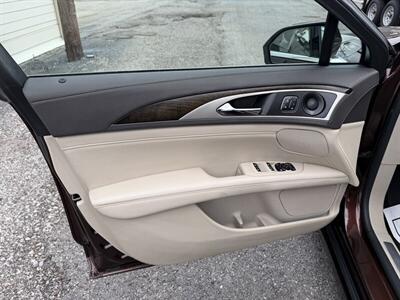 2019 Lincoln MKZ Reserve II   - Photo 15 - Nashville, TN 37210