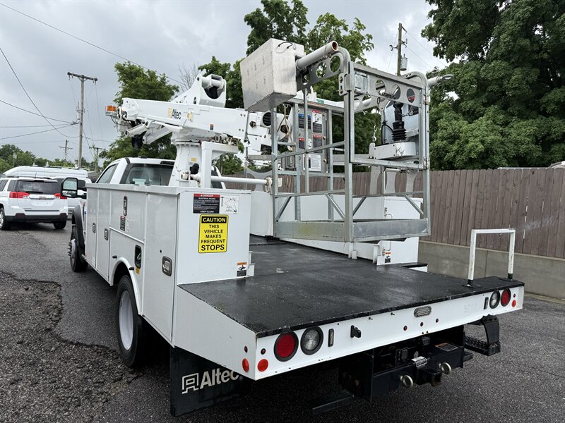 2021 Ford F-550 Super Duty XL ALTEC BUCKET TRUCK - Photo 39 - Nashville, TN 37210