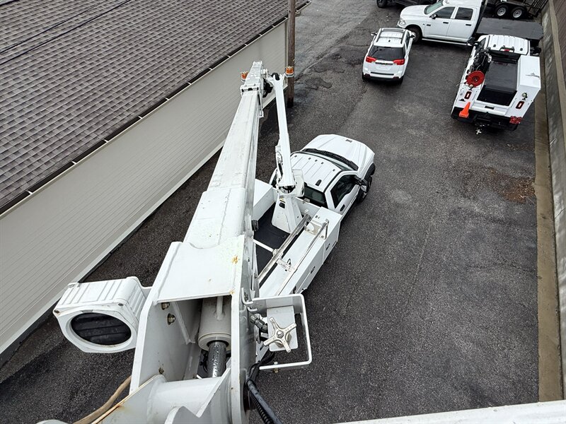 2021 Ford F-550 Super Duty XL ALTEC BUCKET TRUCK - Photo 56 - Nashville, TN 37210