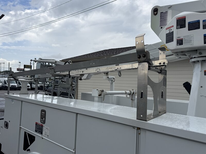 2021 Ford F-550 Super Duty XL ALTEC BUCKET TRUCK - Photo 65 - Nashville, TN 37210
