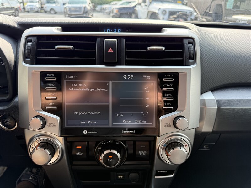 2023 Toyota 4Runner SR5 photo 4