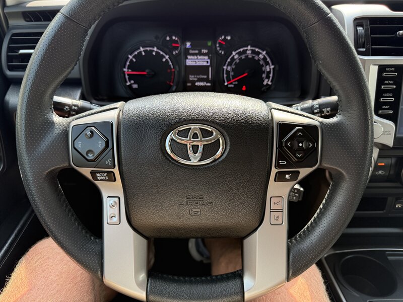 2023 Toyota 4Runner SR5 photo 3