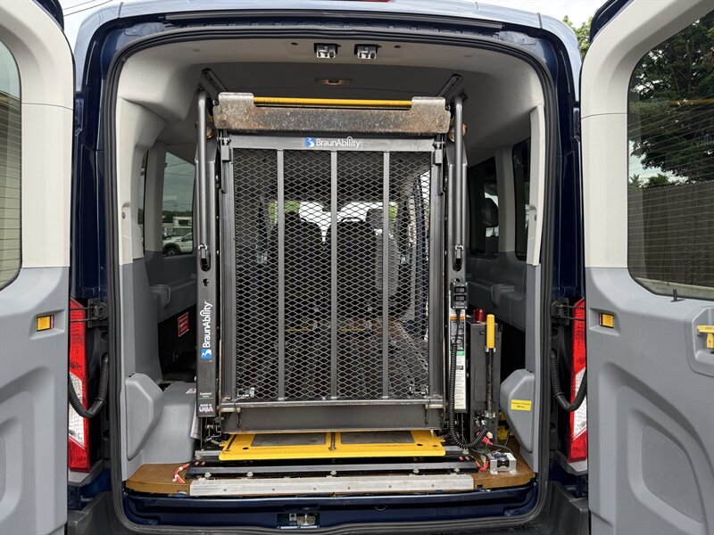 2015 Ford Transit 350 XL - Photo 11 - Nashville, TN 37210