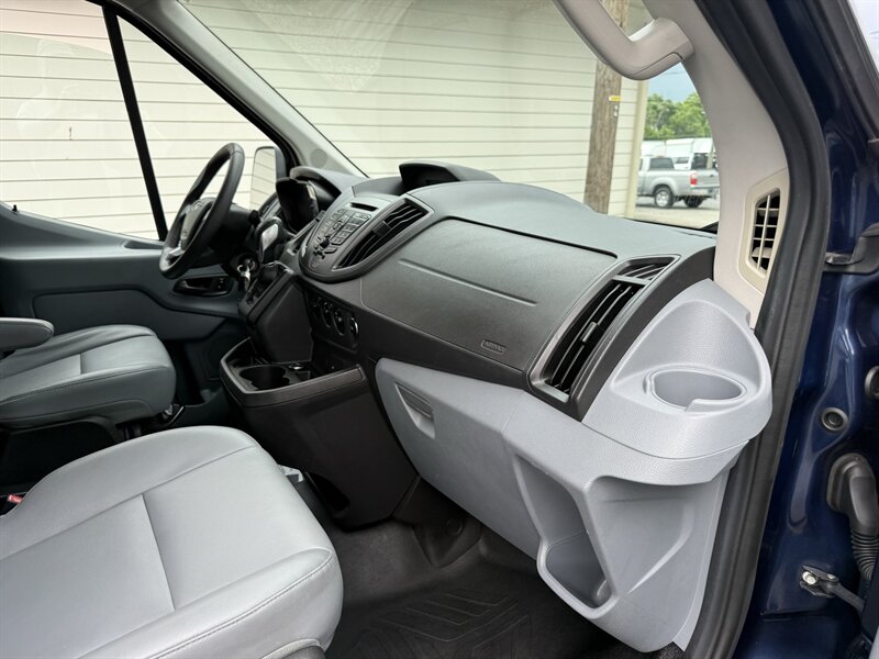 2015 Ford Transit 350 XL - Photo 37 - Nashville, TN 37210