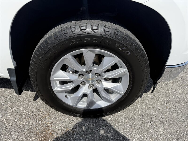 2023 Chevrolet Silverado 1500 Work Truck - Photo 6 - Nashville, TN 37210