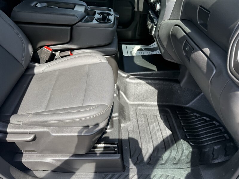 2023 Chevrolet Silverado 1500 Work Truck - Photo 14 - Nashville, TN 37210