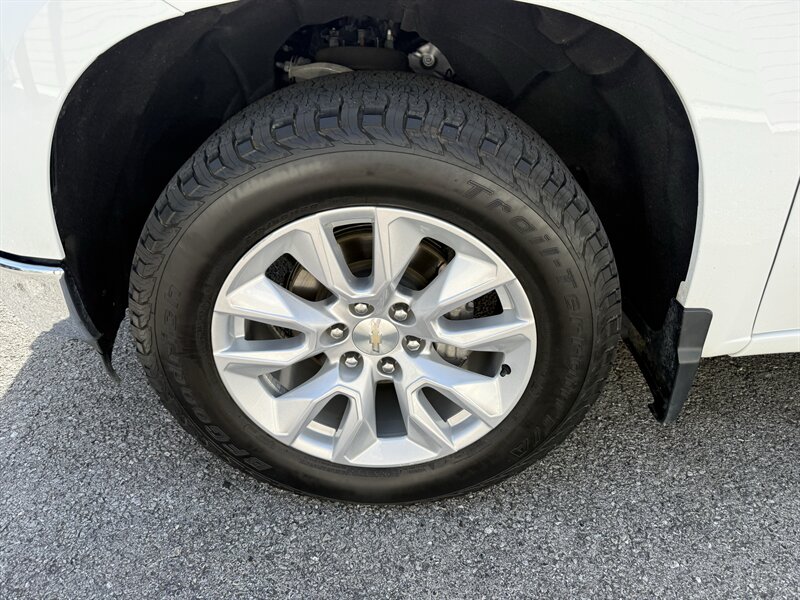 2023 Chevrolet Silverado 1500 Work Truck - Photo 7 - Nashville, TN 37210