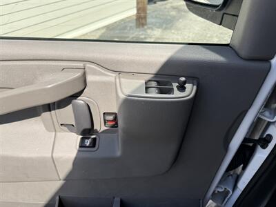 2021 Chevrolet Express 2500   - Photo 14 - Nashville, TN 37210