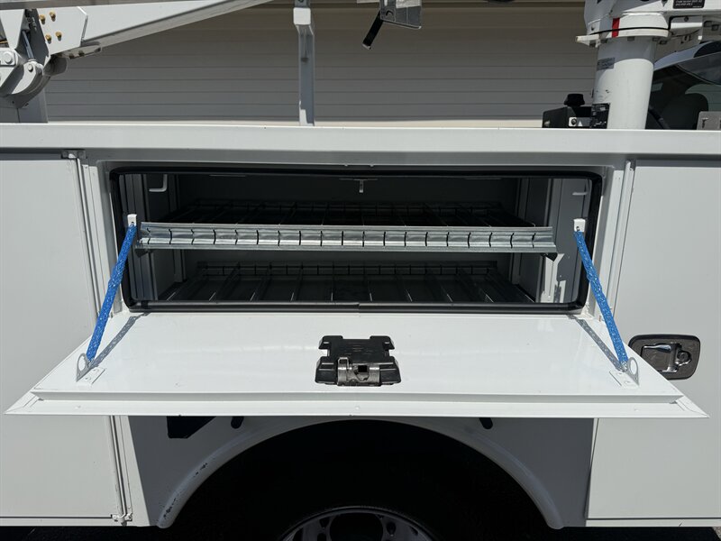 2022 Ford F-450 Super Duty XL ALTEC - Photo 28 - Nashville, TN 37210