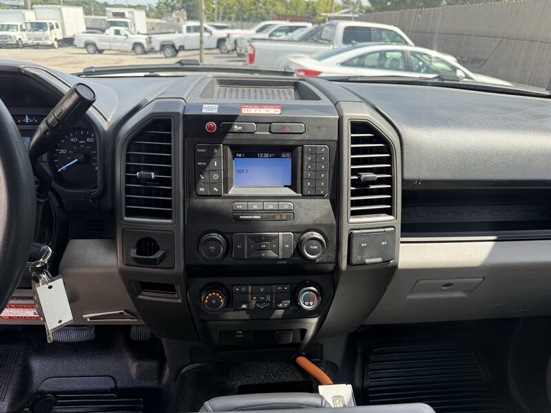 2022 Ford F-450 Super Duty XL ALTEC - Photo 5 - Nashville, TN 37210