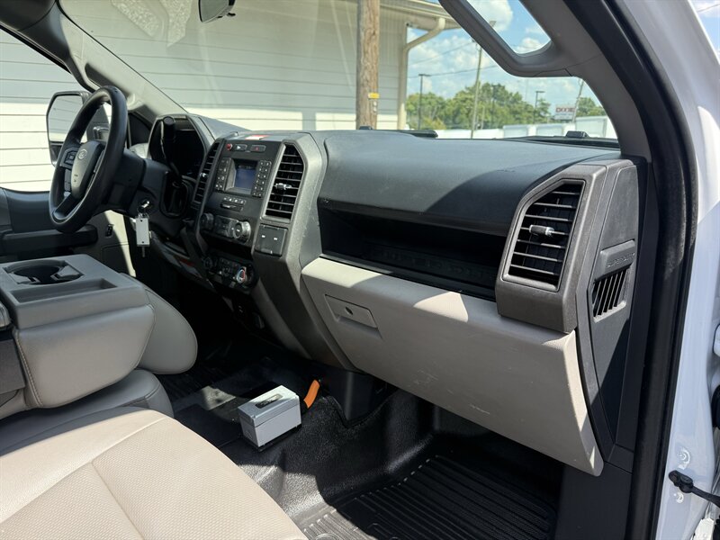 2022 Ford F-450 Super Duty XL ALTEC - Photo 25 - Nashville, TN 37210