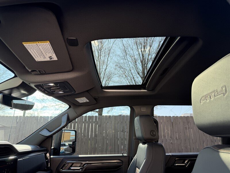 2024 GMC Sierra 3500 AT4 - Photo 28 - Nashville, TN 37210