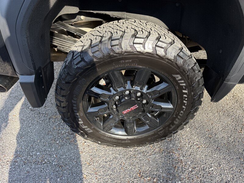 2024 GMC Sierra 3500 AT4 - Photo 11 - Nashville, TN 37210