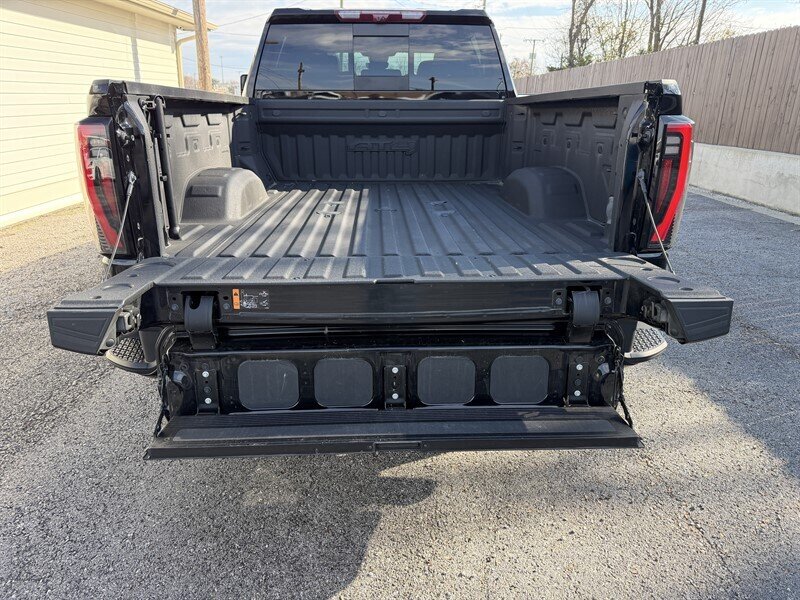 2024 GMC Sierra 3500 AT4 - Photo 21 - Nashville, TN 37210