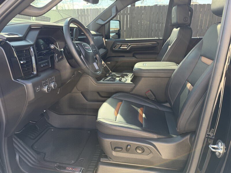 2024 GMC Sierra 3500 AT4 - Photo 25 - Nashville, TN 37210