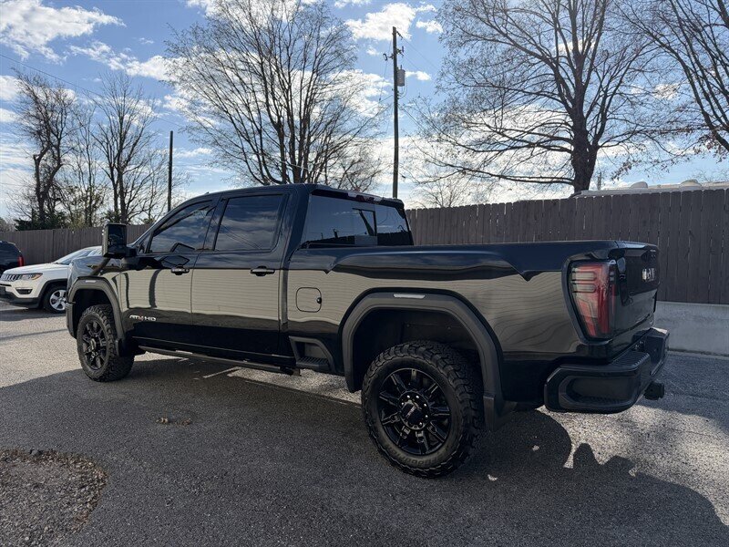 2024 GMC Sierra 3500 AT4 - Photo 6 - Nashville, TN 37210