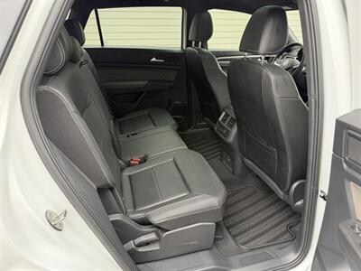 2023 Volkswagen Atlas Cross Sport V6 SEL R-Line Black 4Motion   - Photo 27 - Nashville, TN 37210